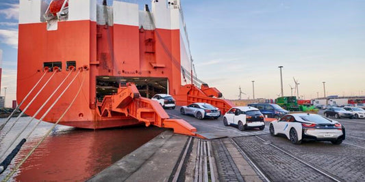 🚢 Exporter un véhicule vers l’Afrique : conteneur ou Ro-Ro ?