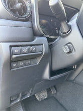 Charger l'image dans la galerie, Toyota Prado VXR