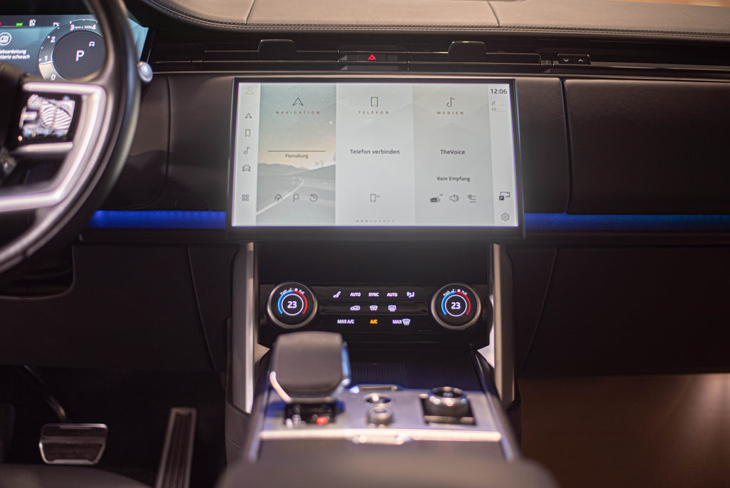 Range Rover P530 First Edition