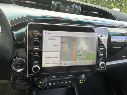 TOYOTA Hilux Lounge 2.8L DIESEL 4X4