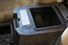 Charger l'image dans la galerie, Toyota Landcruiser Prado TXL