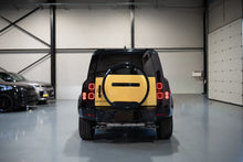Charger l'image dans la galerie, Land Rover Defender V8 110 P425 X-Dynamic VIP