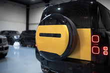 Charger l'image dans la galerie, Land Rover Defender V8 110 P425 X-Dynamic VIP