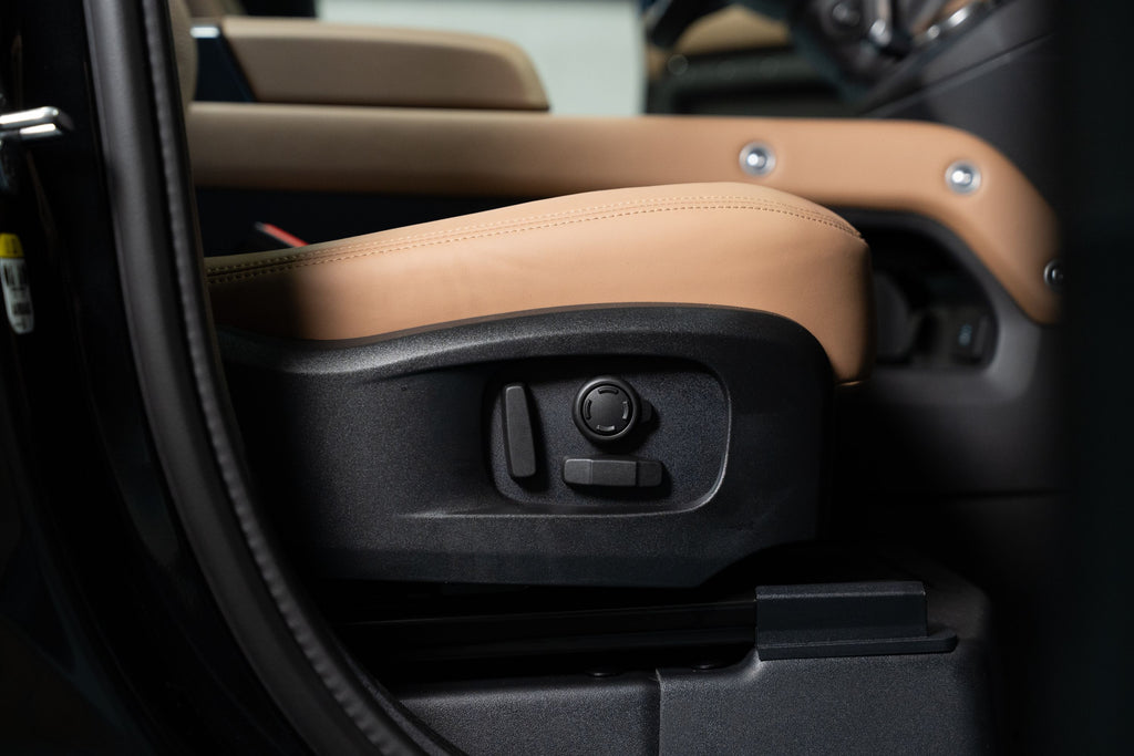 Land Rover Defender V8 110 P425 X-Dynamic VIP