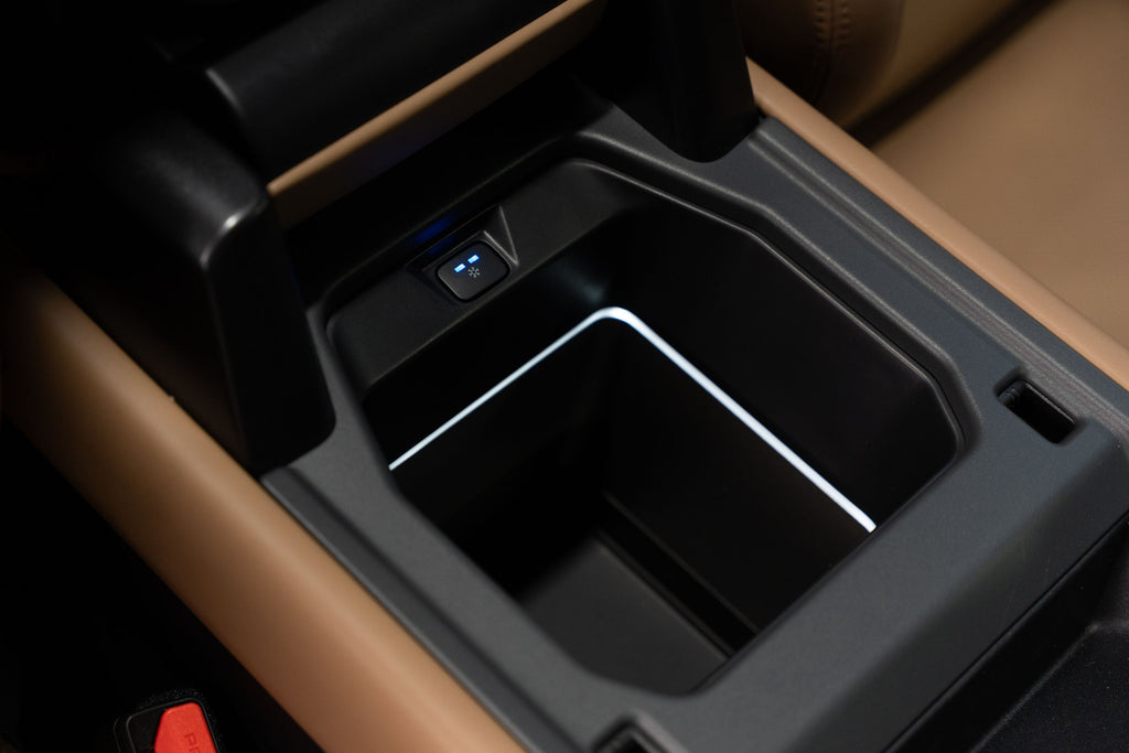 Land Rover Defender V8 110 P425 X-Dynamic VIP