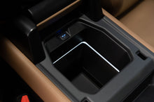 Charger l'image dans la galerie, Land Rover Defender V8 110 P425 X-Dynamic VIP