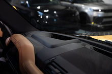 Charger l'image dans la galerie, Land Rover Defender V8 110 P425 X-Dynamic VIP