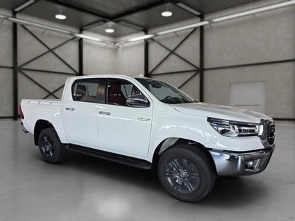 Hilux SR5 DC A/T