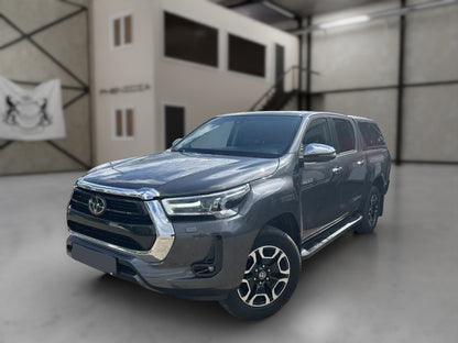 TOYOTA Hilux Lounge 2.8L DIESEL 4X4