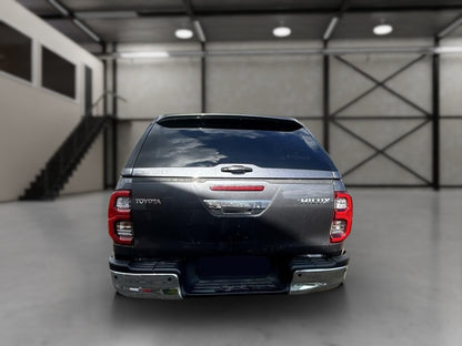 TOYOTA Hilux Lounge 2.8L DIESEL 4X4