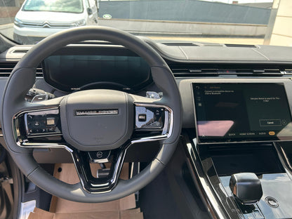 Range Rover Sport SV CARBON P635 V8