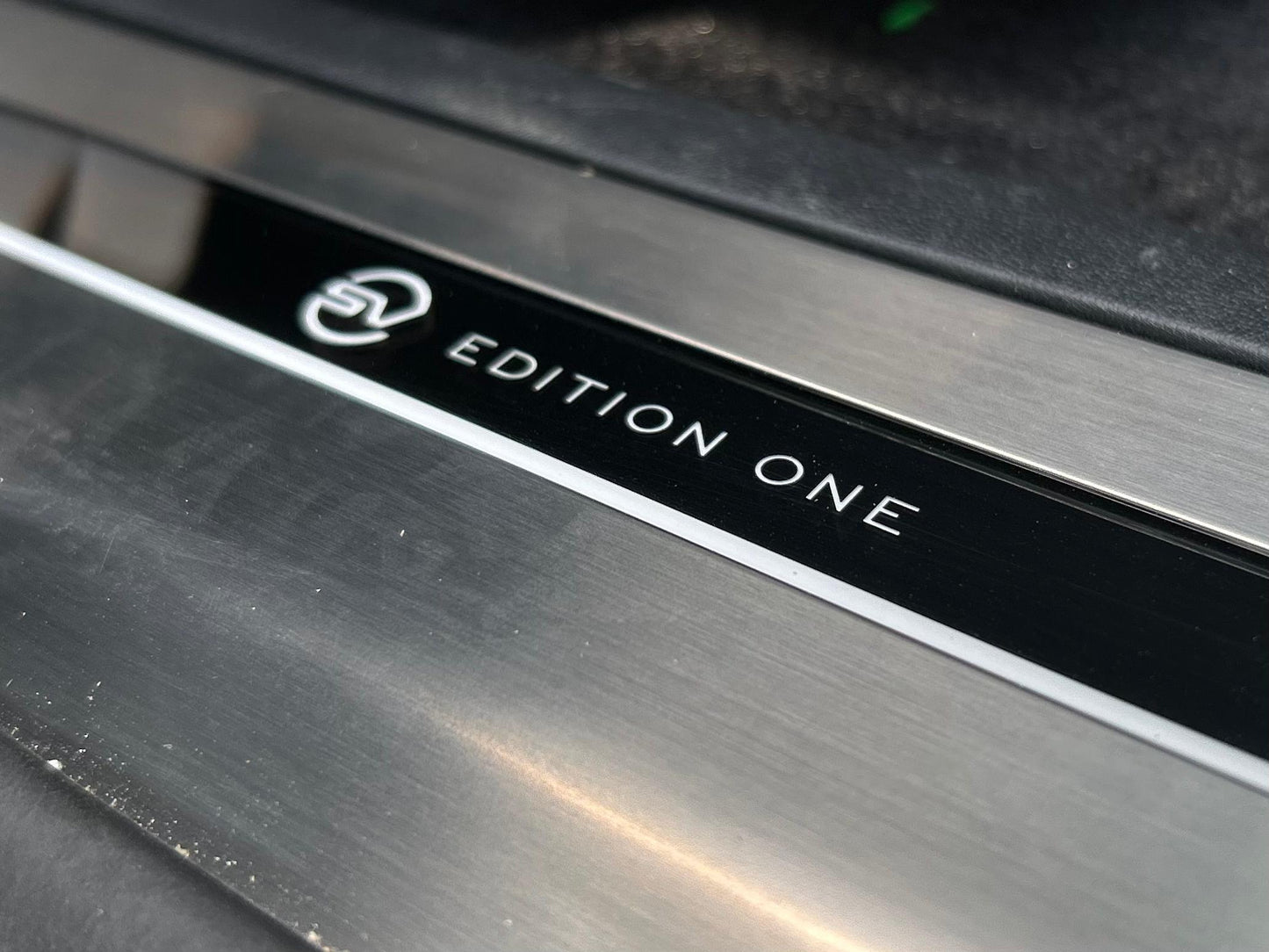 Range Rover Sport SV CARBON P635 V8