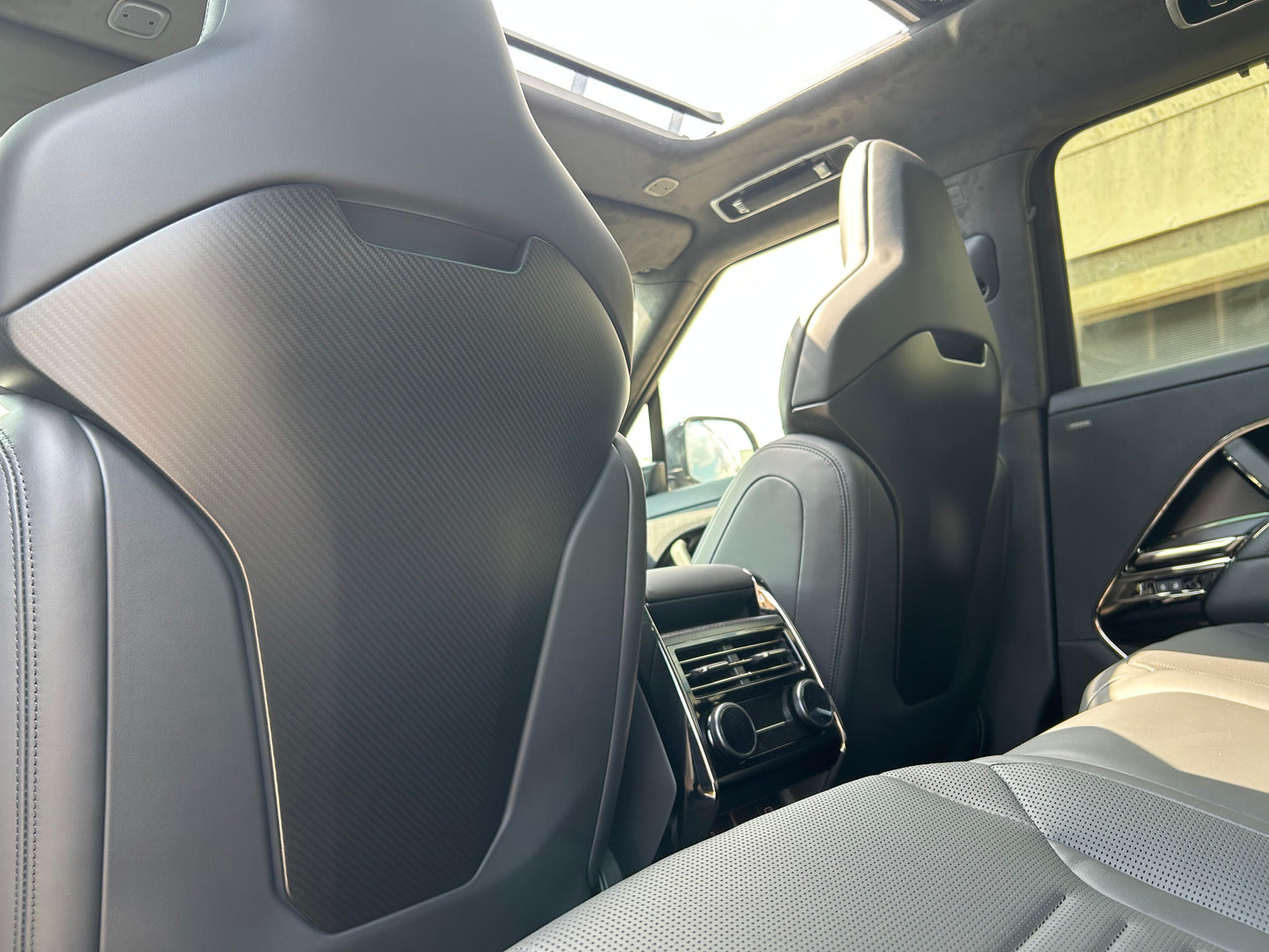 Range Rover Sport SV CARBON P635 V8