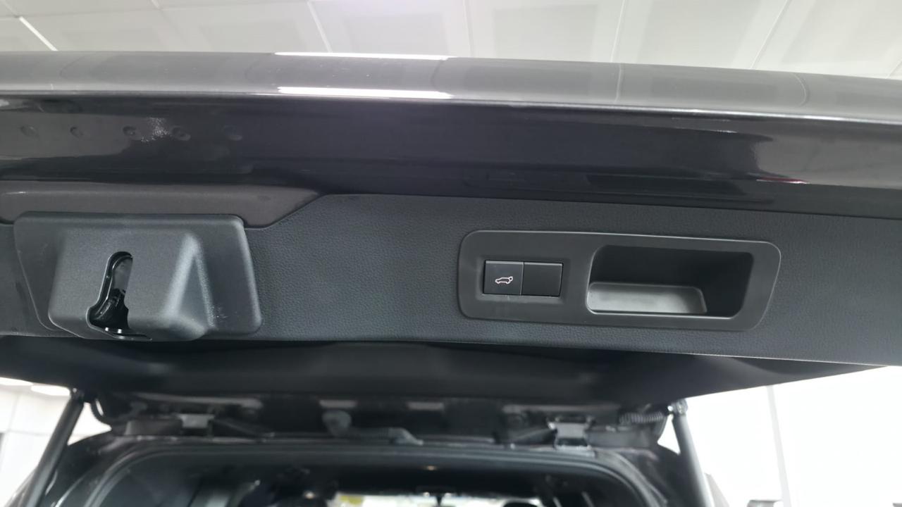 Toyota LC300 VX.R Twin Turbo