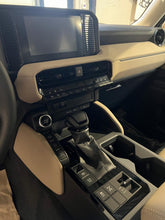 Charger l'image dans la galerie, Toyota Prado Limited