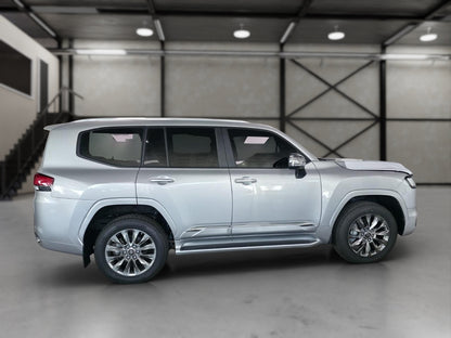 Toyota LC300 VX.R Twin Turbo