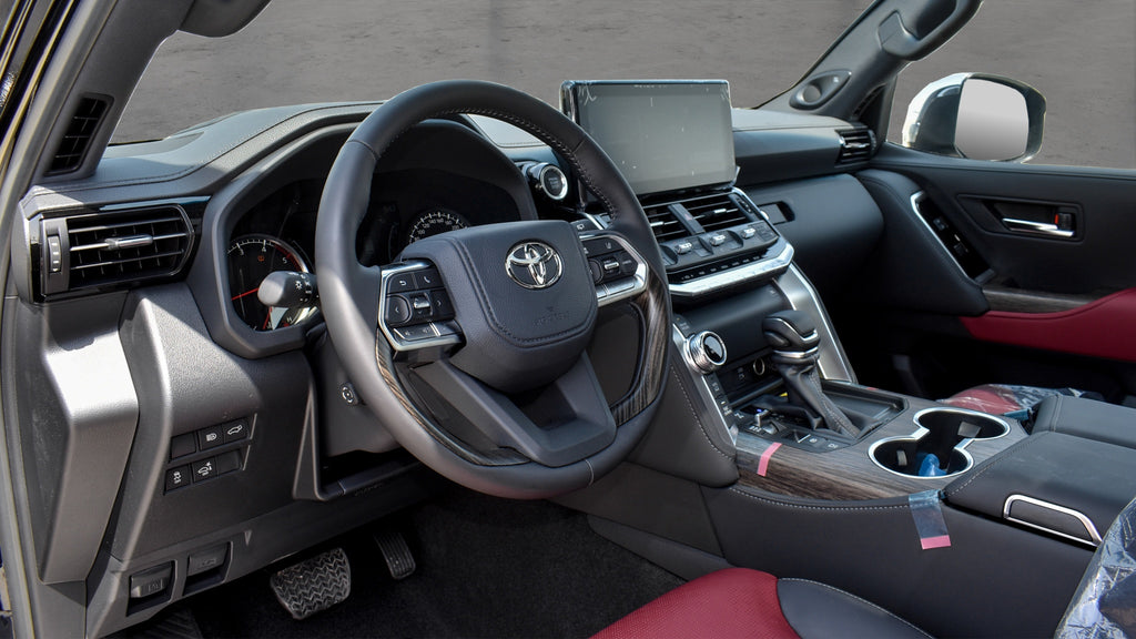 Land Cruiser VXR 3.5L TWIN TURBO