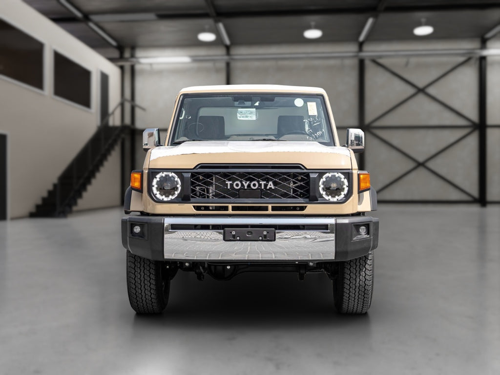 Toyota Landcruiser LC79 Pick-up MT Diesel 2.8L