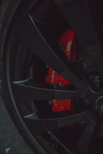 Charger l'image dans la galerie, P530 SPORT V8 FIRST EDITION NEW MY23