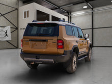 Charger l'image dans la galerie, Toyota Prado 7 Places