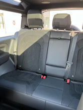 Charger l'image dans la galerie, Land Rover Defender V8 90