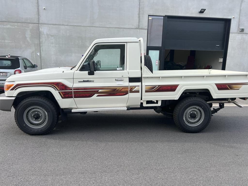 Landcruiser HJZ 79 Single Cabine