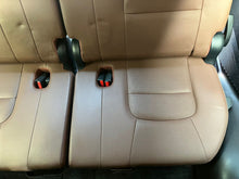 Charger l'image dans la galerie, Toyota Landcruiser Prado 2019