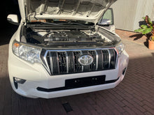 Charger l'image dans la galerie, Toyota Landcruiser Prado 2019