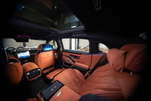 Charger l'image dans la galerie, Mercedes S480 Maybach