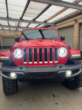 Load image into Gallery viewer, Jeep Wrangler Sahara