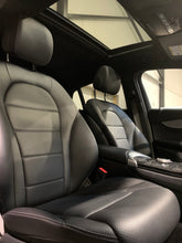 Charger l'image dans la galerie, Mercedes GLC 300 coupé 2019