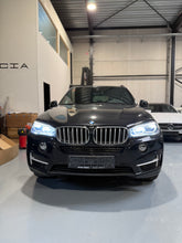Charger l'image dans la galerie, BMW X5 VR6 SECURITY PLUS (B6 ARMORED)