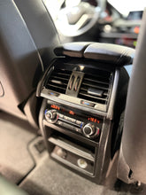 Charger l'image dans la galerie, BMW X5 VR6 SECURITY PLUS (B6 ARMORED)