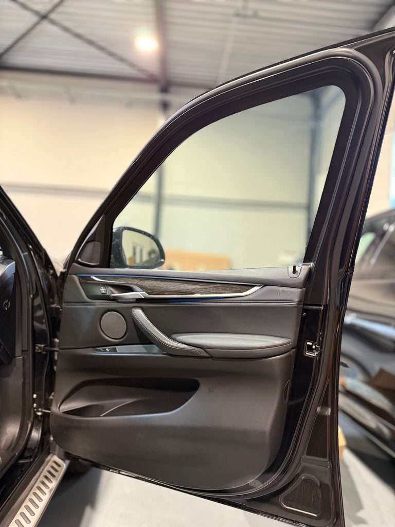 BMW X5 VR6 SECURITY PLUS (B6 ARMORED)