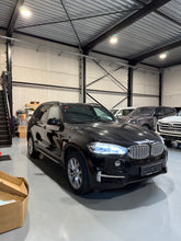 Charger l'image dans la galerie, BMW X5 VR6 SECURITY PLUS (B6 ARMORED)
