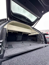 Charger l'image dans la galerie, P635 SV LWB 4 SEATS