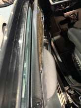 Charger l'image dans la galerie, BMW X5 VR6 SECURITY PLUS (B6 ARMORED)