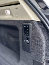 Charger l'image dans la galerie, P635 SV LWB 4 SEATS