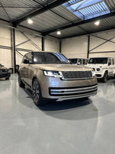 Charger l'image dans la galerie, Land Rover Range Rover P440e Hybrid